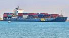 وصول سفينة حاويات ضخمة إلى ميناء عدن ...